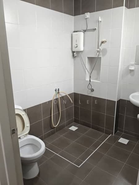 Cluster House for Rent in Taman Adda Heights (Tebrau) - Vion Lee - Bathroom - PropertyGuru.com.my