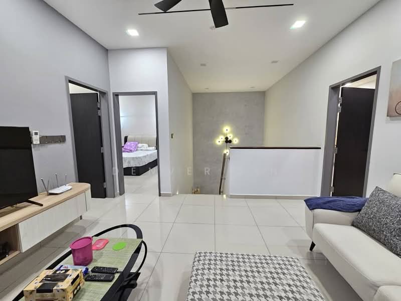 Rumah Teres 2 Tingkat untuk Dijual di Jade Hills (Kajang) - Denver Sin - Living Room - PropertyGuru.com.my