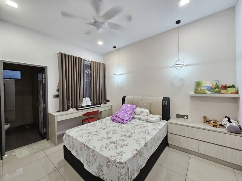 Rumah Teres 2 Tingkat untuk Dijual di Jade Hills (Kajang) - Denver Sin - Bedroom - PropertyGuru.com.my