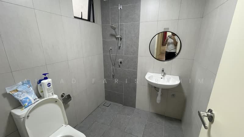 Servis Apartment untuk Disewa di Dian Residency - AHMAD FARIS RAHIMI - Bathroom - PropertyGuru.com.my