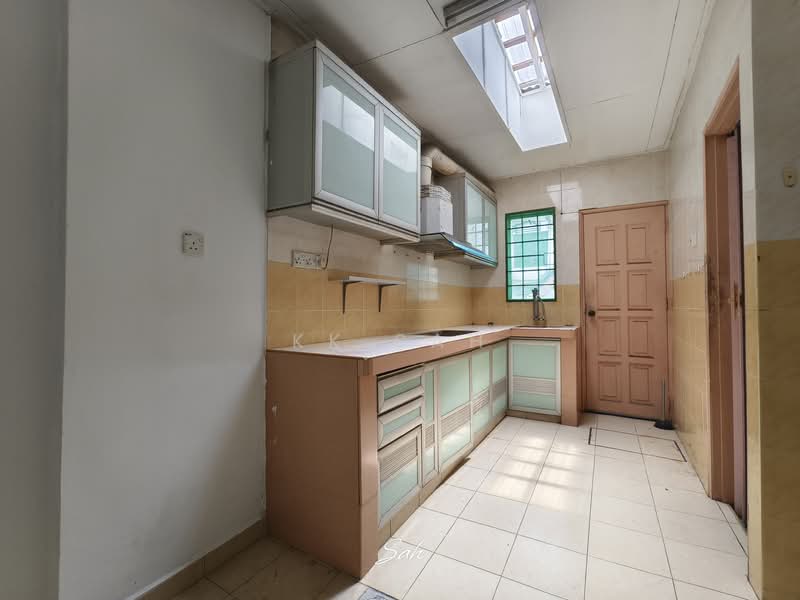 Rumah Teres 2 Tingkat untuk Dijual di Kajang Prima (Kajang) - KK Sah - Kitchen - PropertyGuru.com.my