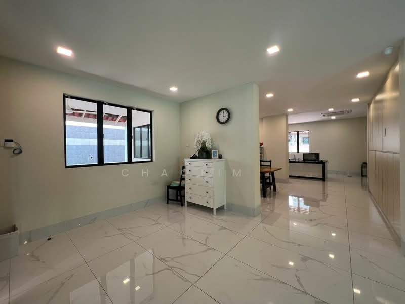 Rumah Banglo untuk Dijual di Country Heights (Kajang) - ChaoLim . - Living Room - PropertyGuru.com.my