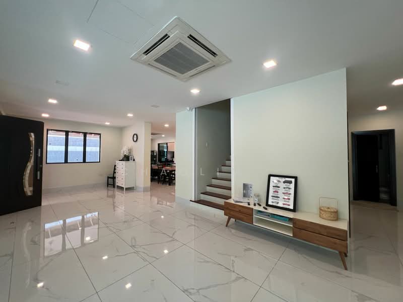 Rumah Banglo untuk Dijual di Country Heights (Kajang) - ChaoLim . - Living Room - PropertyGuru.com.my