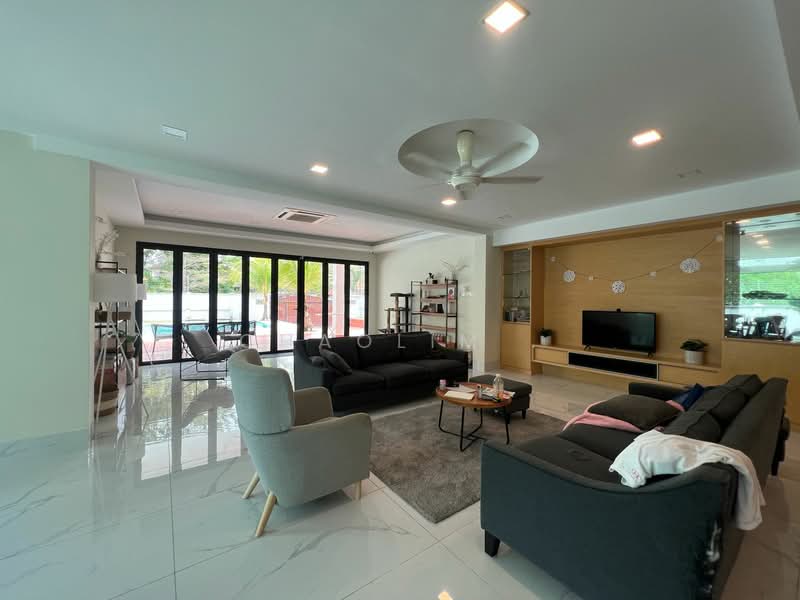 Rumah Banglo untuk Dijual di Country Heights (Kajang) - ChaoLim . - Living Room - PropertyGuru.com.my