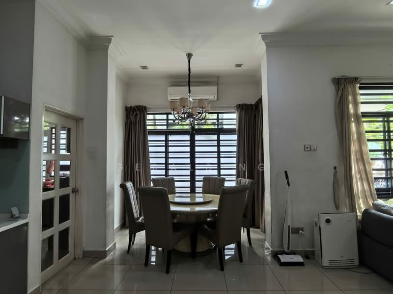 Cluster House for Rent in Taman Adda Heights (Tebrau) - Gerald Ng - Dining Room - PropertyGuru.com.my