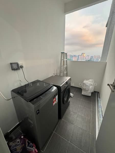Servis Apartment untuk Disewa di Nexus Taman Pertama - Ronald Chong - Balcony - PropertyGuru.com.my