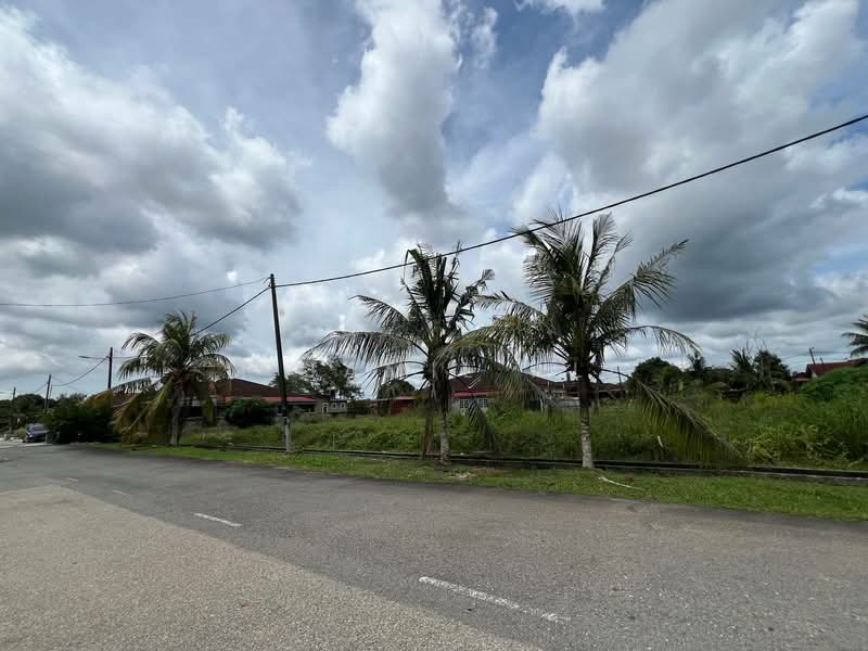 Semi-Detached House for Sale in Taman Sri Sulong (Batu Pahat) - M Jamil Ali - Exterior - PropertyGuru.com.my