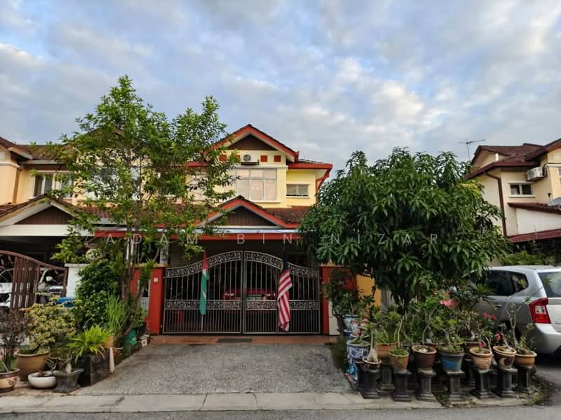 Rumah Teres 2 Tingkat untuk Dijual di Seksyen 23 (Shah Alam) - Adam Bin Nizar - PropertyGuru.com.my