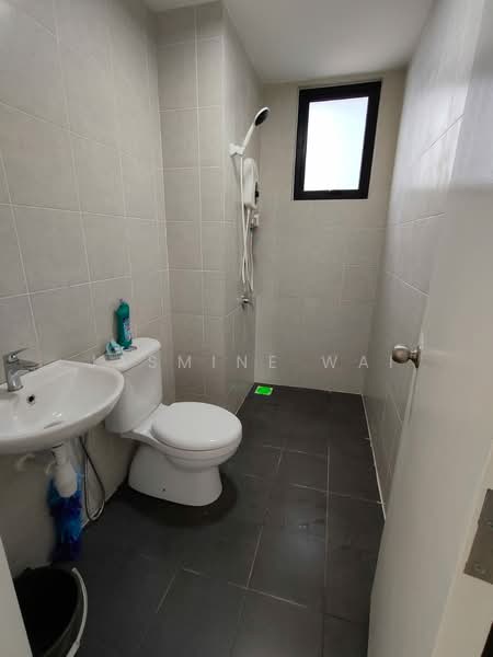 Servis Apartment untuk Disewa di MKH Boulevard II - Jasmine Wai - Bathroom - PropertyGuru.com.my