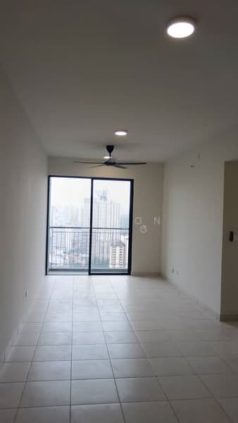 Pangsapuri untuk Disewa di Residensi Max - Wilson Wong - Living Room - PropertyGuru.com.my