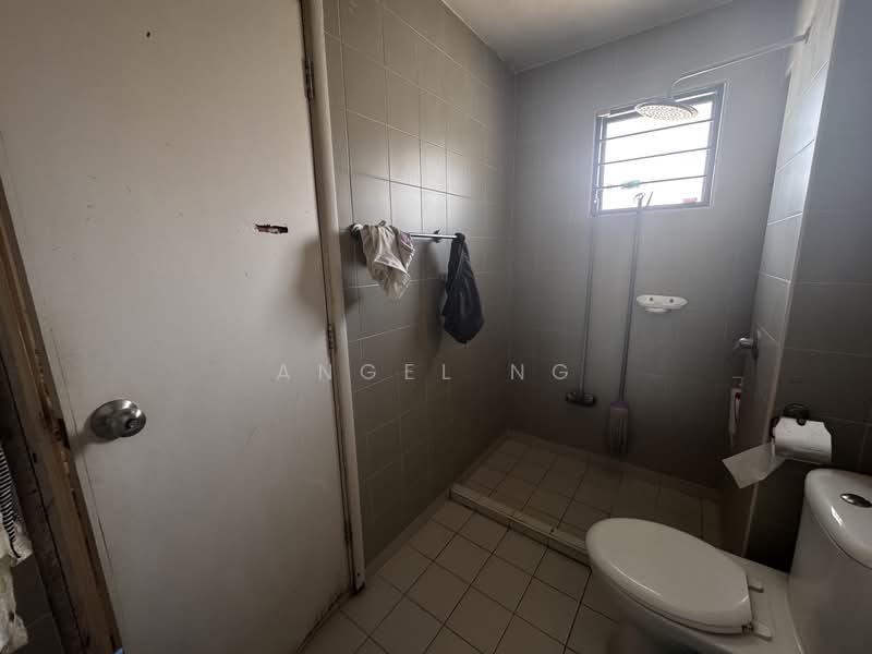 Rumah Teres 3 Tingkat untuk Dijual di Taman Esplanad (Bukit Jalil) - Angel Ng - Bathroom - PropertyGuru.com.my