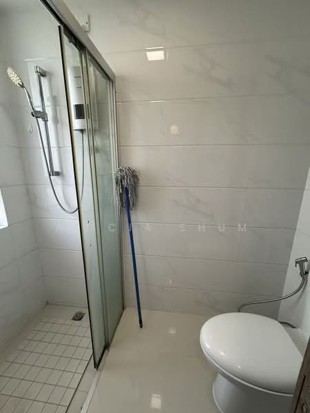 Kondominium untuk Disewa di Ataraxia Park @ Forest City - Alicia Shum - Bathroom - PropertyGuru.com.my
