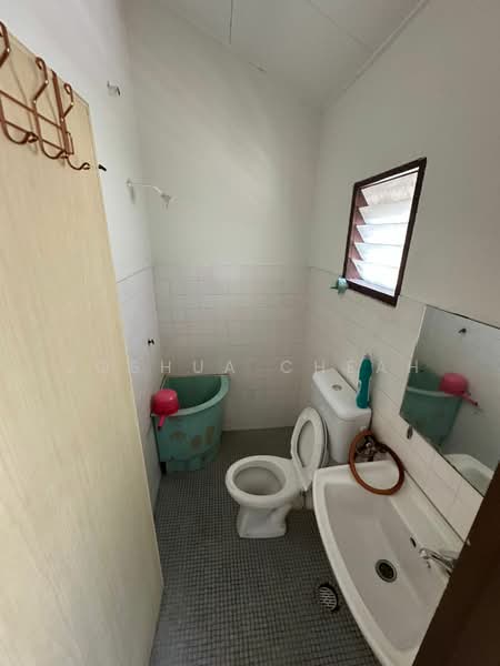 Terraced House for Rent in Desa Setapak (Wangsa Maju) - Joshua Cheah - Bathroom - PropertyGuru.com.my