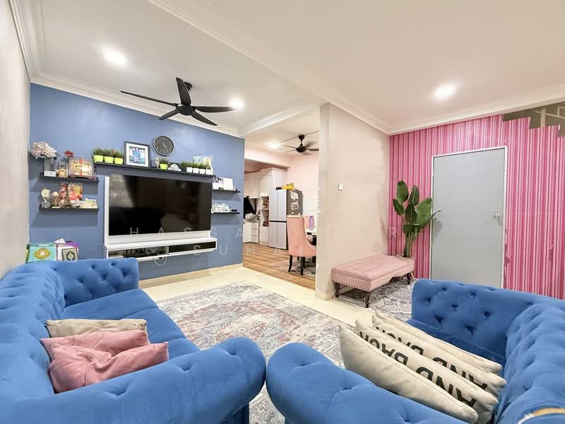 2-storey Terraced House for Sale in S2 Heights (Seremban 2) - Hassan Basri Suhaimi - Living Room - PropertyGuru.com.my