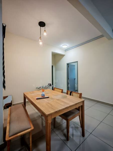 Servis Apartment untuk Disewa di Residensi Nexus Kajang (PR1MA Kajang) - Kamil Radzuan - Dining Room - PropertyGuru.com.my