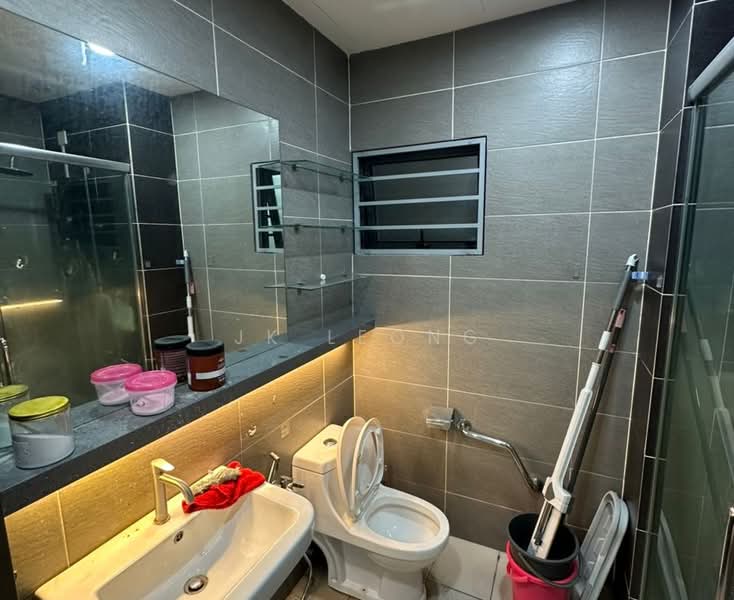 Rumah Bandar untuk Disewa di Taman Putra Perdana (Puchong) - JK Leong - Bathroom - PropertyGuru.com.my