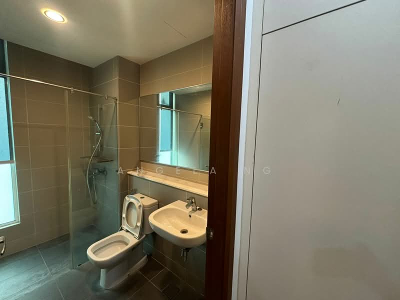 Kondominium untuk Disewa di Summerscape Luxury Condominium - Angela Ng - Bathroom - PropertyGuru.com.my