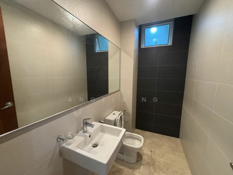 Kondominium untuk Disewa di Summerscape Luxury Condominium - Angela Ng - Bathroom - PropertyGuru.com.my