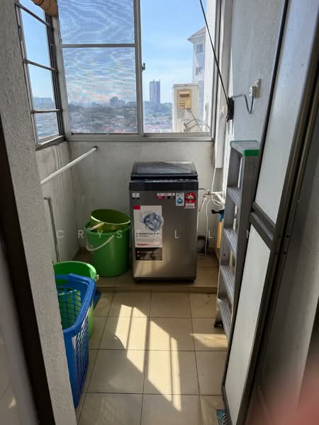 Kondominium untuk Disewa di Awana Puri - Crystal Lum - Balcony - PropertyGuru.com.my