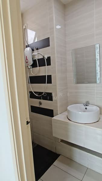 Service Residence for Sale at D'Summit Residences - Yvonne Lim - PropertyGuru.com.my