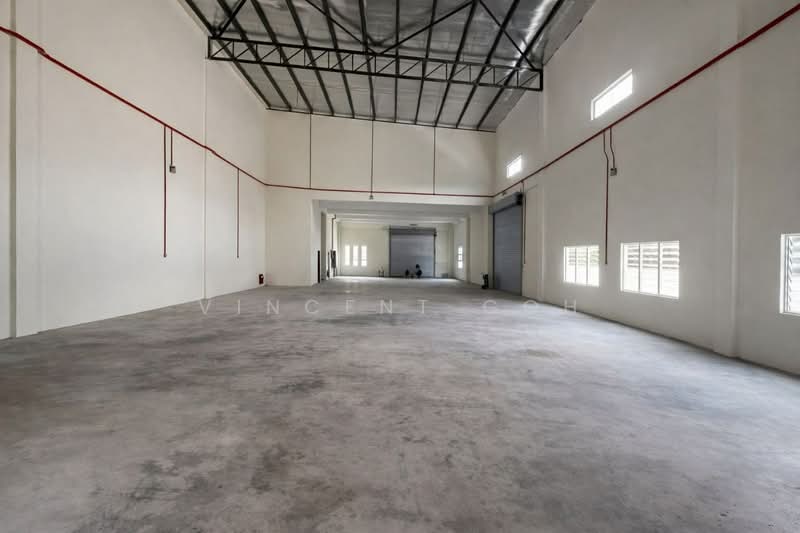 Factory for Rent in Saujana Rawang (Rawang) - Vincent Goh - Interior - PropertyGuru.com.my