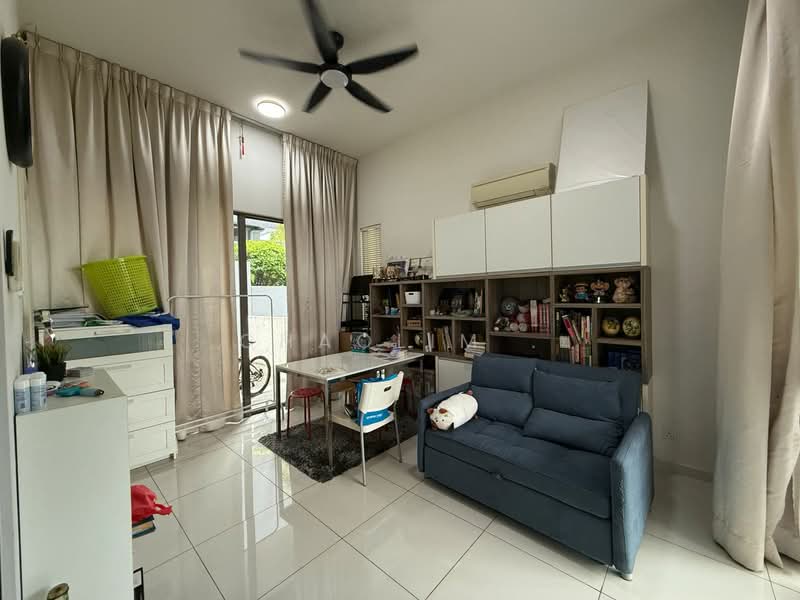 3-storey Terraced House for Sale in Jade Hills (Kajang) - ChaoLim . - Living Room - PropertyGuru.com.my
