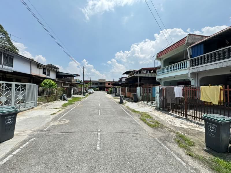 2-storey Terraced House for Sale in Senai (Kulai) - Jeffrey Lim - Exterior - PropertyGuru.com.my