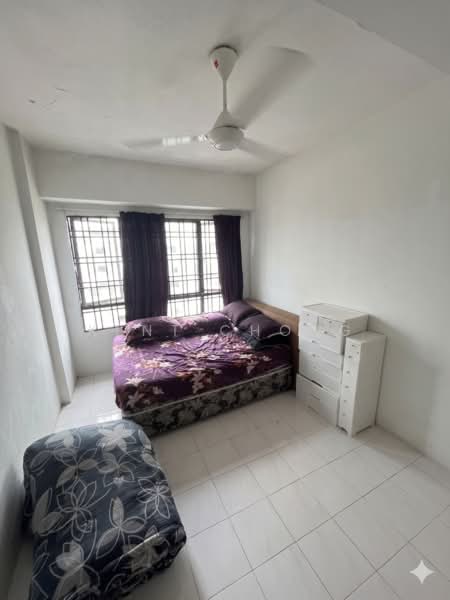 Kondominium untuk Dijual di Vista Millennium Condominium - Kent Chong - Bedroom - PropertyGuru.com.my