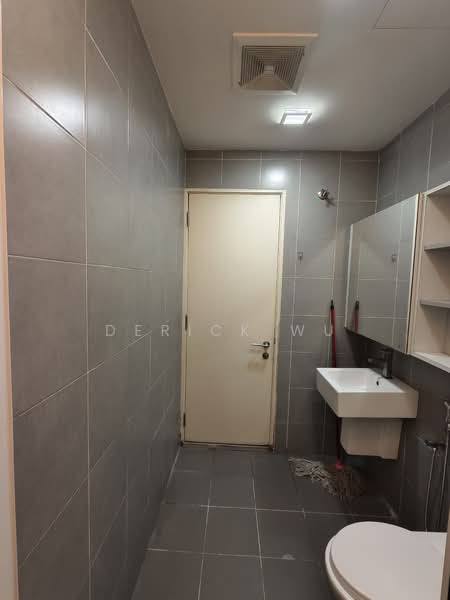 Servis Apartment untuk Disewa di Garden Plaza - Derick Wu - Bathroom - PropertyGuru.com.my