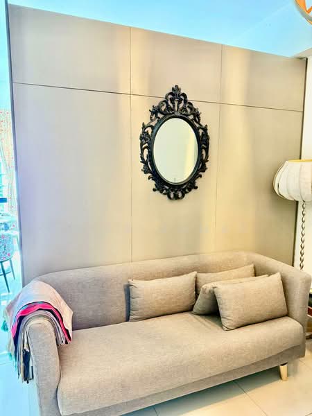 Servis Apartment untuk Disewa di HYVE - Zilla Ahmad - Living Room - PropertyGuru.com.my