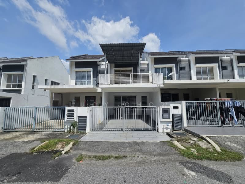 2-storey Terraced House for Sale in Bandar Country Homes (Rawang) - Lucy Chow - Exterior - PropertyGuru.com.my