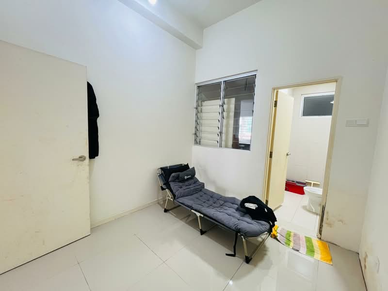 2-storey Terraced House for Sale in Bandar Country Homes (Rawang) - Lucy Chow - Bedroom - PropertyGuru.com.my