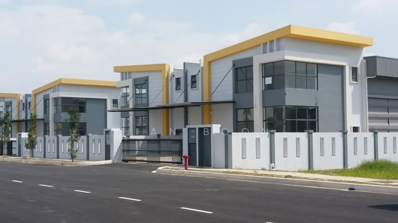 Semi-D Factory for Sale in Kawasan Perindustrian Balakong (Balakong) - Kian Boon - PropertyGuru.com.my