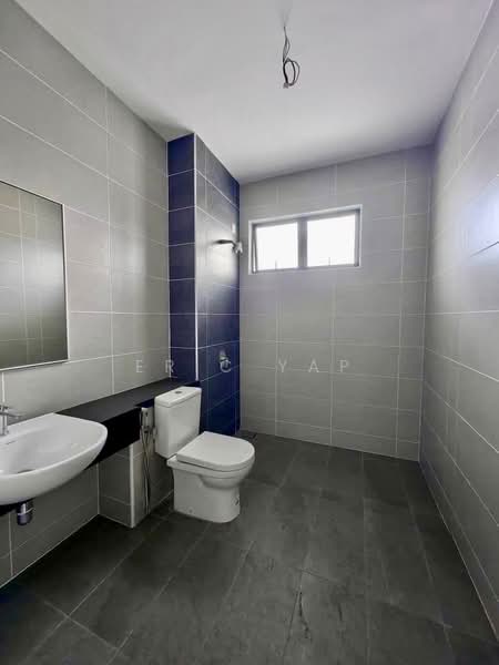 2-storey Terraced House for Sale in Taman JP Perdana (Johor Bahru) - ERIC YAP - Bathroom - PropertyGuru.com.my