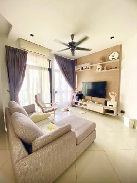 Servis Apartment untuk Disewa di J.Dupion Residence - Wendy Liang - Living Room - PropertyGuru.com.my