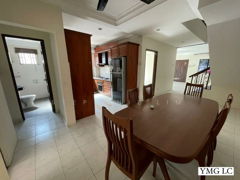 2-storey Terraced House for Sale in Setia Impian (Setia Alam) - Stephanie Lim - Kitchen - PropertyGuru.com.my