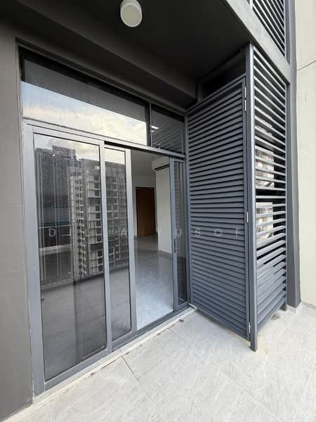 Service Residence for Sale at Altris Residences @ The Quartz WM - DILLA YUSOFF - Balcony - PropertyGuru.com.my