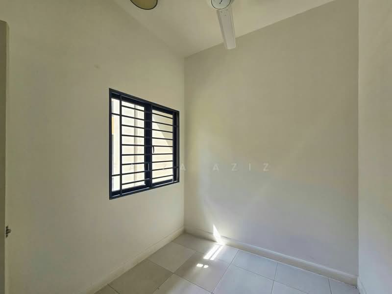 Terraced House for Sale in Bandar Mahkota Banting (Tanjong Duabelas) - Faiza Aziz - Interior - PropertyGuru.com.my
