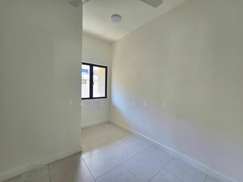 Terraced House for Sale in Bandar Mahkota Banting (Tanjong Duabelas) - Faiza Aziz - Interior - PropertyGuru.com.my