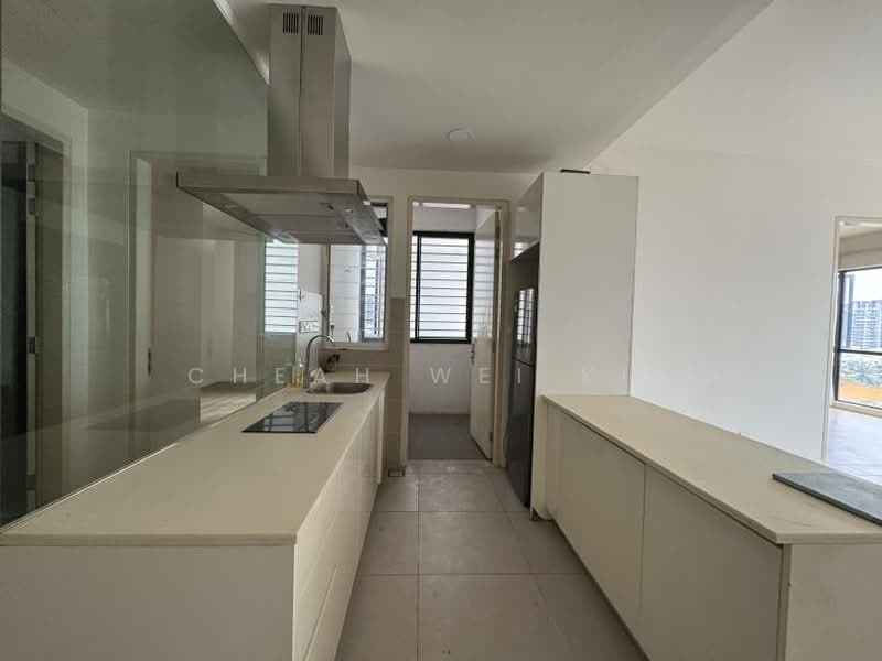 Service Residence for Sale at Nova Saujana - Cheah Wei Kit - Kitchen - PropertyGuru.com.my