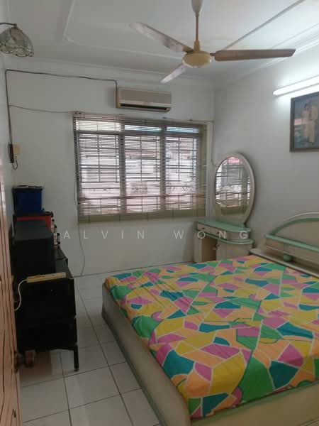 2-storey Terraced House for Sale in Ipoh (Perak) - Alvin Wong - Bedroom - PropertyGuru.com.my
