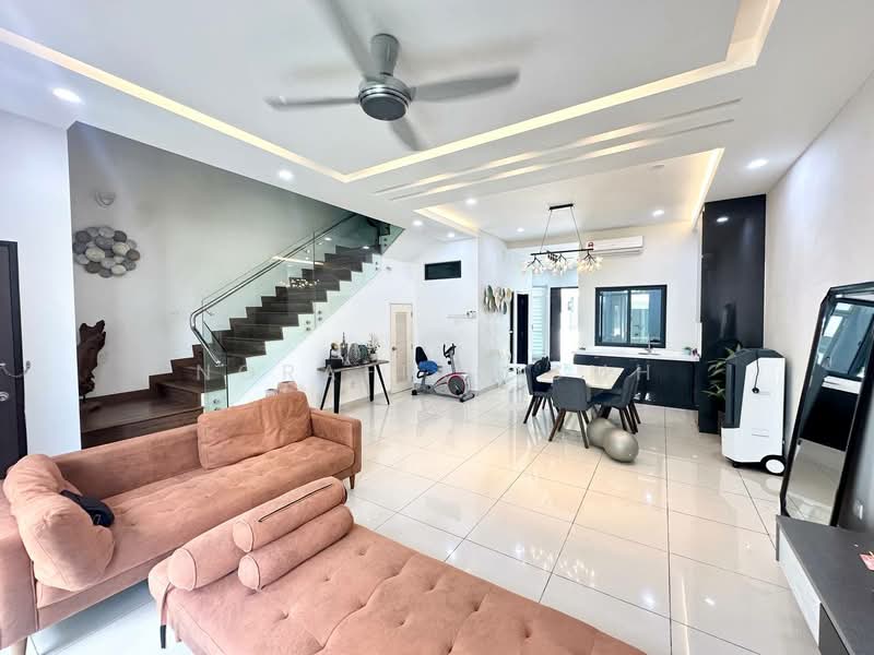 Rumah Teres untuk Dijual di Kajang (Selangor) - Norafian SMH - Living Room - PropertyGuru.com.my