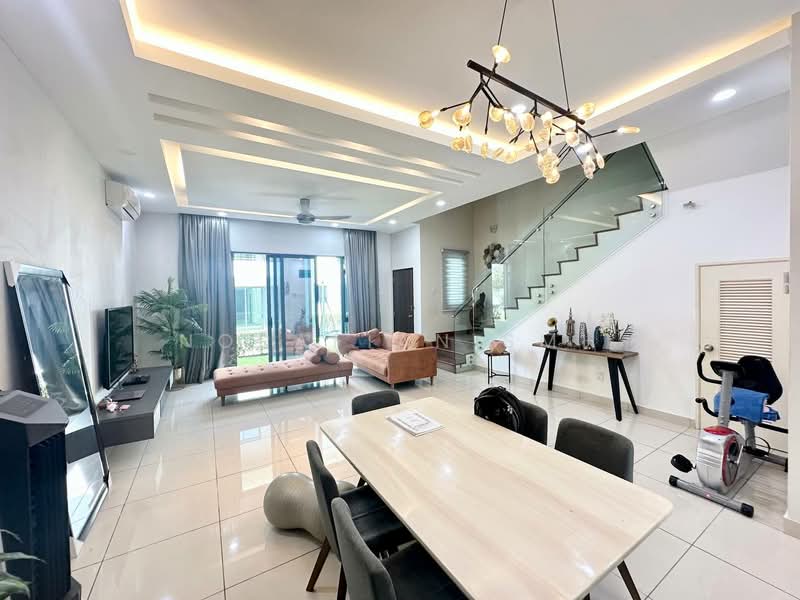 Rumah Teres untuk Dijual di Kajang (Selangor) - Norafian SMH - Living Room - PropertyGuru.com.my