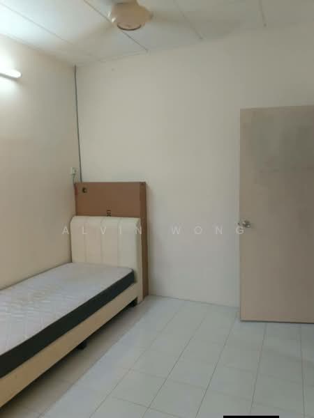 Rumah Teres 2 Tingkat untuk Disewa di Ipoh (Perak) - Alvin Wong - Bedroom - PropertyGuru.com.my
