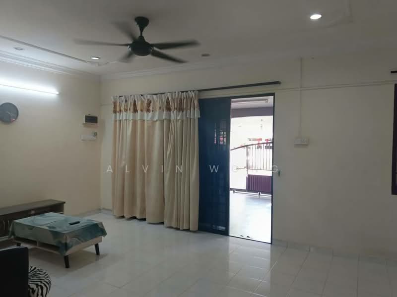 Rumah Teres 2 Tingkat untuk Disewa di Ipoh (Perak) - Alvin Wong - Living Room - PropertyGuru.com.my