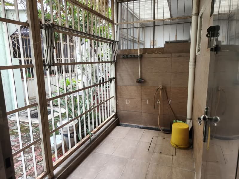 Rumah Teres 3 Tingkat untuk Dijual di Jalan Ipoh (Kuala Lumpur) - Bernard Tay - Exterior - PropertyGuru.com.my