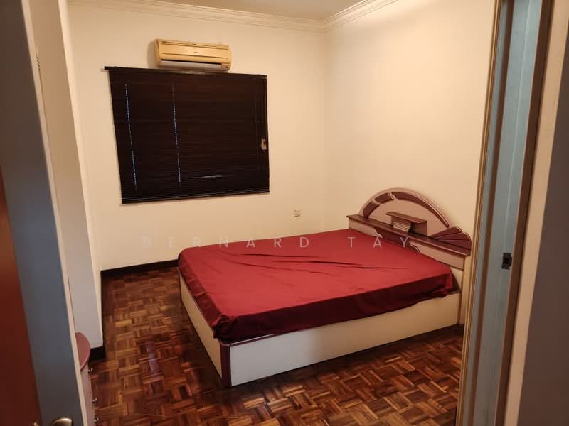 Rumah Teres 3 Tingkat untuk Dijual di Jalan Ipoh (Kuala Lumpur) - Bernard Tay - Bedroom - PropertyGuru.com.my