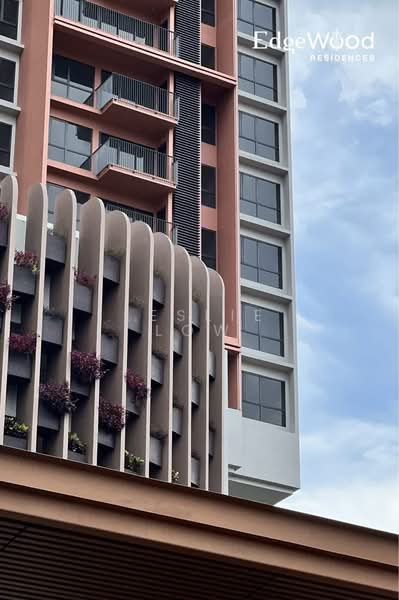 Condominium for Sale at EdgeWood Residences @ SkySanctuary - Leslie Low - Exterior - PropertyGuru.com.my