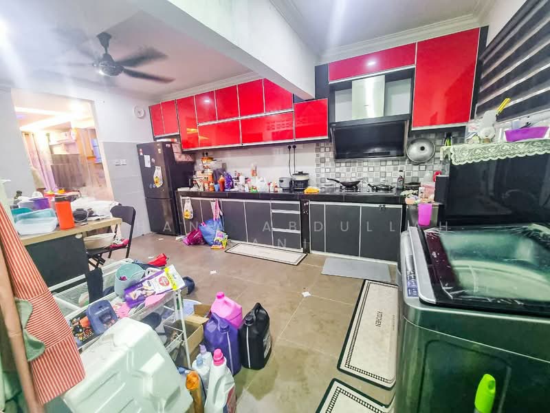 2-storey Terraced House for Sale in Bandar Tasik Selatan (Kuala Lumpur) - Suhana Abdullah Sani - Kitchen - PropertyGuru.com.my