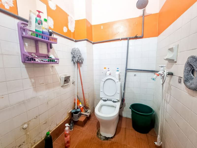 2-storey Terraced House for Sale in Bandar Tasik Selatan (Kuala Lumpur) - Suhana Abdullah Sani - Bathroom - PropertyGuru.com.my
